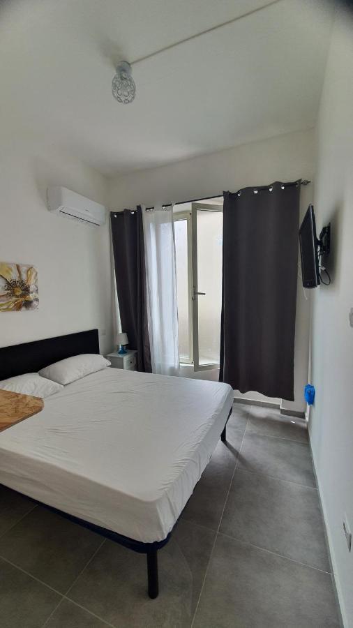 Fagicamera Hotel Olbia Bagian luar foto